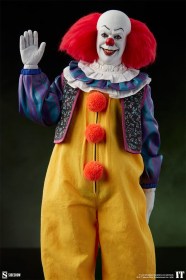 Pennywise It (1990) Action Figure 1/6 Scale by Sideshow Collectibles