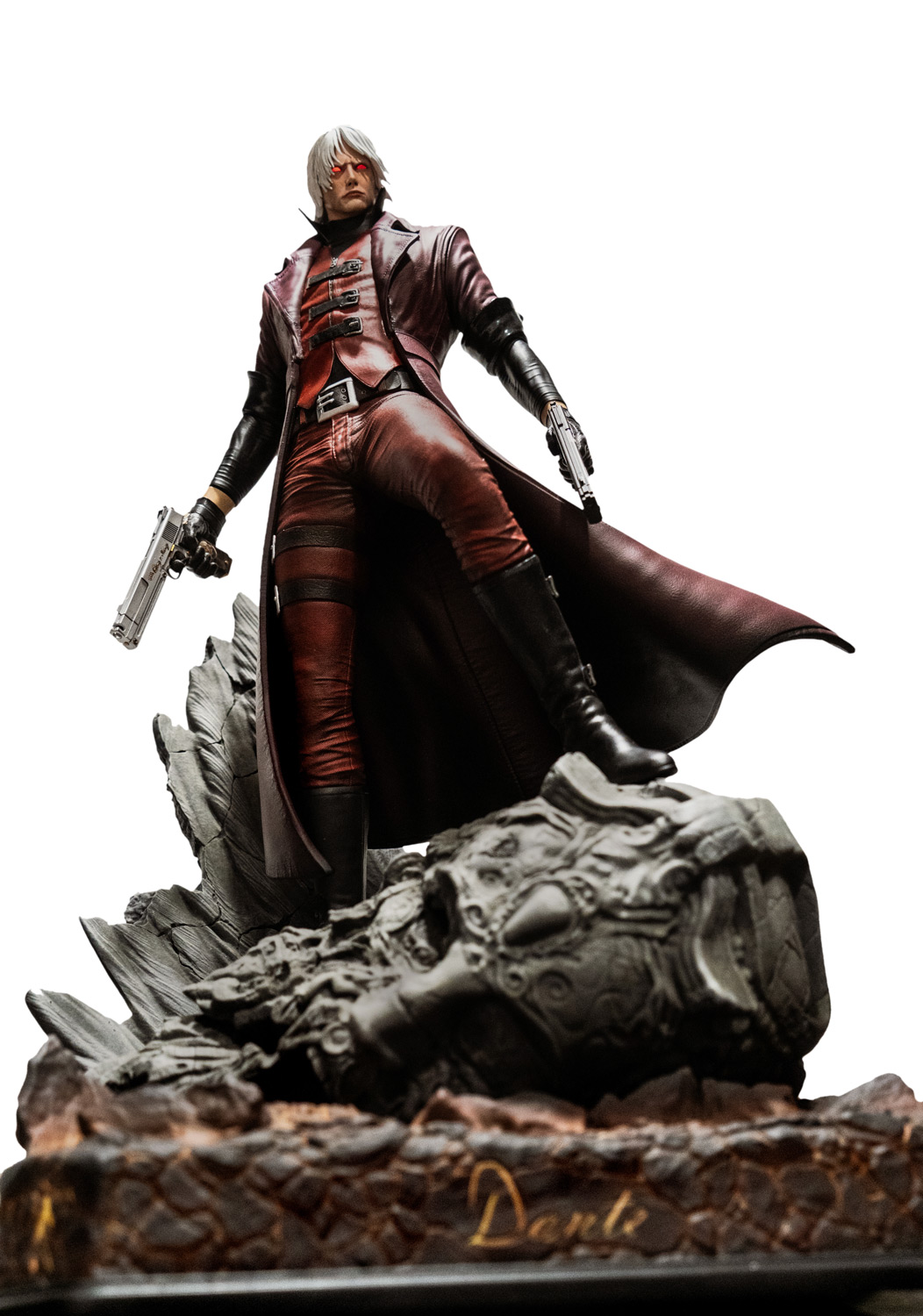 1/4 Quarter Scale Statue: Vergil Devil May Cry 4 Premium Statue by Darkside  Collectibles Studio