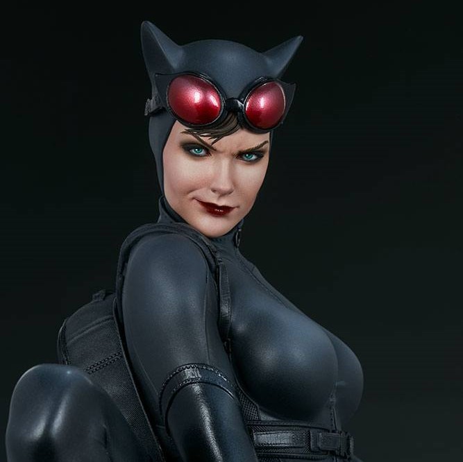 sideshow catwoman premium format