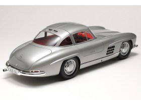 1/24 MERCEDES-BENZ 300 SL by Tamiya