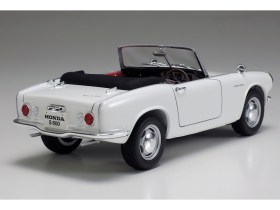 1/24 Honda S600 by Tamiya