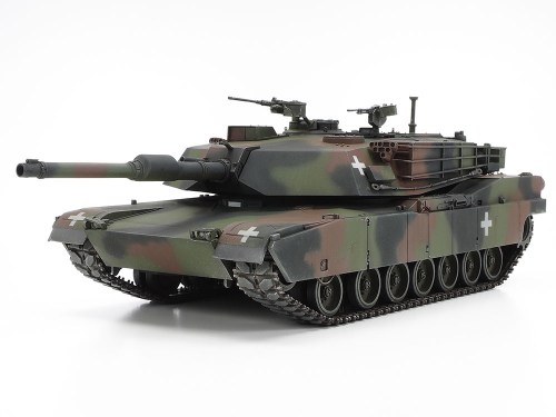 1/35 SCALE M1A1 ABRAMS TANK "UKRAINE" by Tamiya