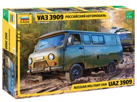 Russian Military Van UAZ 3909 by Zvezda