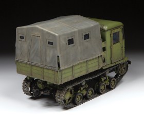 Soviet artillery tractor STZ-5 by Zvezda