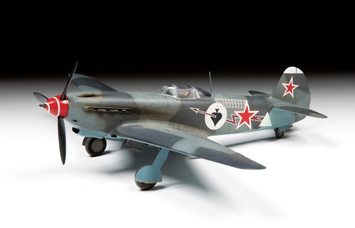 Soviet fighter YAK-9T by Zvezda