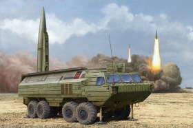 Soviet SS-23 Spider Tactical Ballistic Missile by Hobby Boss