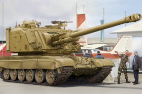 GCT 155mm AU-F1 SPH Based on T-72 by Hobby Boss