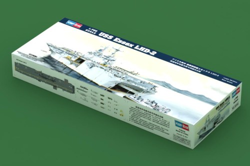 USS Essex LHD-2 by Hobby Boss