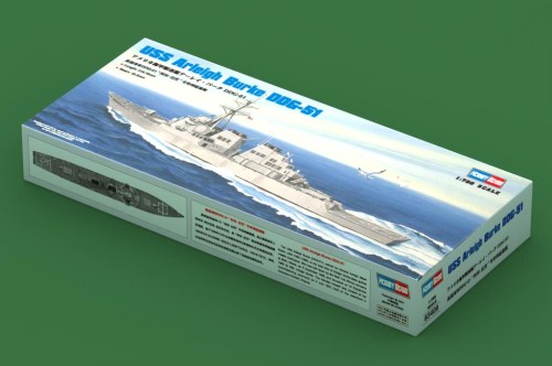 USS Arleigh Burke DDG-51 by Hobby Boss