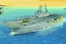 USS Wasp LHD-1 by Hobby Boss