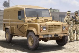 Defender 110 Hardtop by Hobby Boss