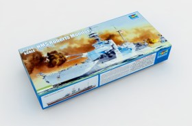 1/350 HMS Roberts Monitor by Trumpeter