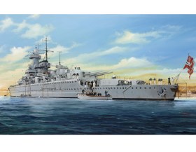 1/350 German Pocket Battleship (Panzer Schiff) Admiral Graf Spee by Trumpeter