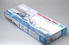 1/350 HMS Repulse 1941 by Trumpeter