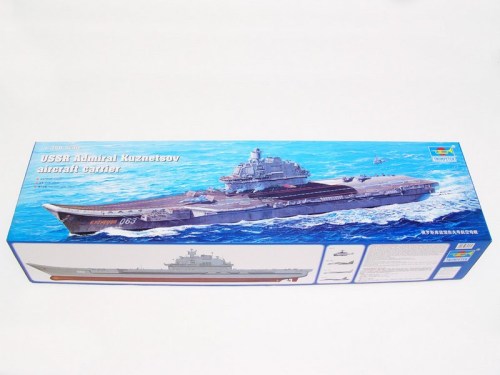 1/350 USSR Admiral Kuznetsov aircraft carrier by Trumpeter