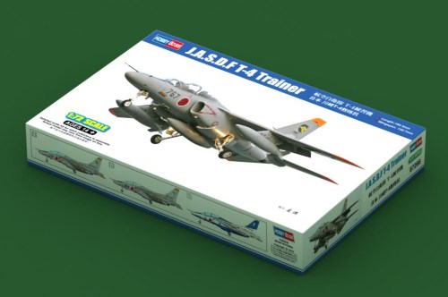 J.A.S.D.F T-4 Trainer by Hobby Boss