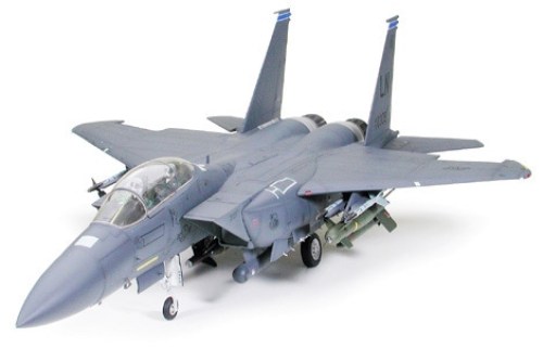 1/32 SCALE BOEING F-15E STRIKE EAGLE W/BUNKER BUSTER by Tamiya