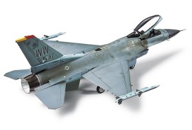 1/72 SCALE LOCKHEED MARTIN F-16 CJ [BLOCK50] FIGHTING FALCON by Tamiya