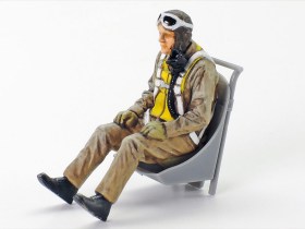 1/48 SCALE LOCKHEED® P-38®F/G LIGHTNING® by Tamiya