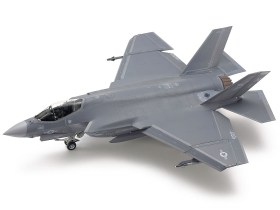 1/48 SCALE LOCKHEED MARTIN® F-35®C LIGHTNING II® by Tamiya
