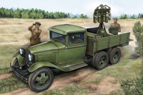 GAZ-AAA with Quad Maxim AA Gun by Hobby Boss