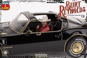 Burt Reynolds on Pontiac Trans Am 1/18 Resin Statue by Infinite Statue