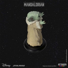 Grogu Happy Star Wars The Mandalorian 1/5 Figure by Attakus