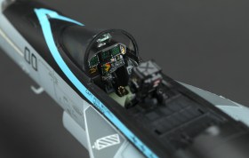 1/48 Scale Boeing F/A-18E Super Hornet by Meng Models