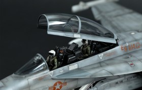 Boeing EA-18G Growler Electronic Attack Aircraft 1/48 by Meng