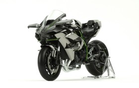 Kawasaki Ninja H2R (Colored Parts Edition) 1/9 by Meng