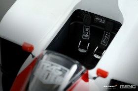 McLaren MP4/4 1988 (Pre-Colored Edition) 1/12 by Meng