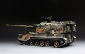 155mm Self-Propelled Howitzer Chines PLZ05 1/35 by Meng