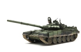 Russian Main Battle Tank T-72B3 1/35 by Meng