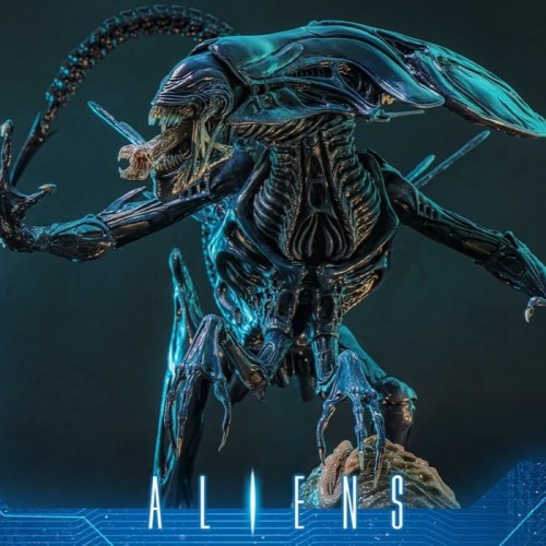Alien Queen Alien 1/6 Action Figure by Hot Toys