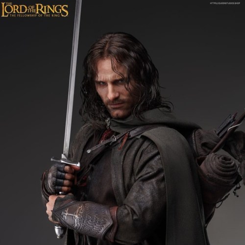 Aragorn Lord of the Rings 1/3 Statue by Queen Studios