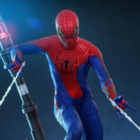 Spider-Man (Deluxe Version) The Amazing Spider-Man Movie Masterpiece 1/6 Action Figure by Hot Toys