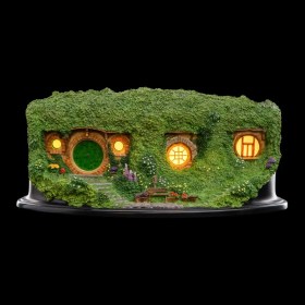 Bag End Illuminated Edition The Lord of the Rings Hobbit Hole Environment by Weta Workshop