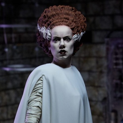 Bride of Frankenstein Premium Format Mixed Media Statue by Sideshow Collectibles