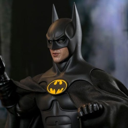 Batman Returns Movie Masterpiece 1/6 Action Figure Batman by Hot Toys