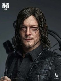 Daryl Dixon The Walking Dead (Season 8) 1/6 Collectible Figure by Inart