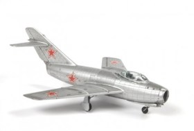 Soviet fighter MiG-15 "Fagot" by Zvezda