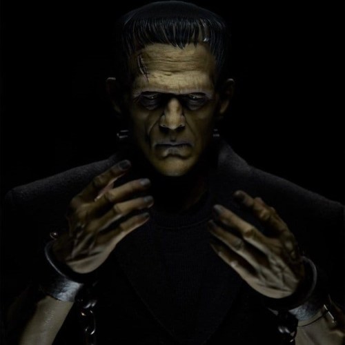 Frankenstein (Deluxe Plus Edition) Universal Monsters 1/6 Action Figure by Sideshow Collectibles