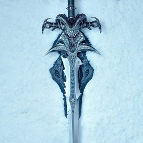 Frostmourne Sword World of Warcraft Replica 1/1 Scale by Blizzard