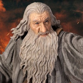 Gandalf Lord of the Rings Master Craft Statue by Beast Kingdom Toys