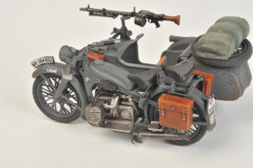 German motorcycle with sidecar and crew R12 by Zvezda