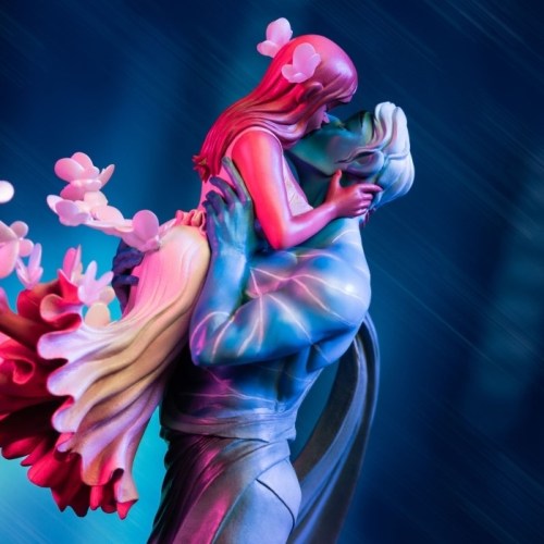 Hades and Persephone's First Kiss Lore Olympus Mini Statue by Weta Workshop