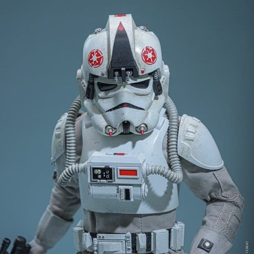 Imperial Remnant AT-AT Driver Star Wars 1/6 Action Figure by Hot Toys