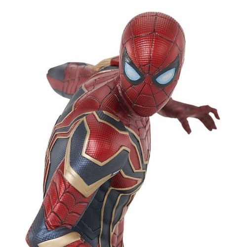 Iron Spider-Man Avengers Infinity War 1/6 Bust by Gentle Giant