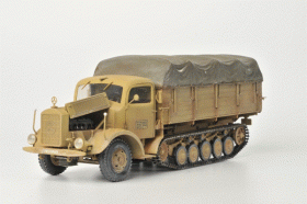 L4500 Maultier 4,5t truck by Zvezda