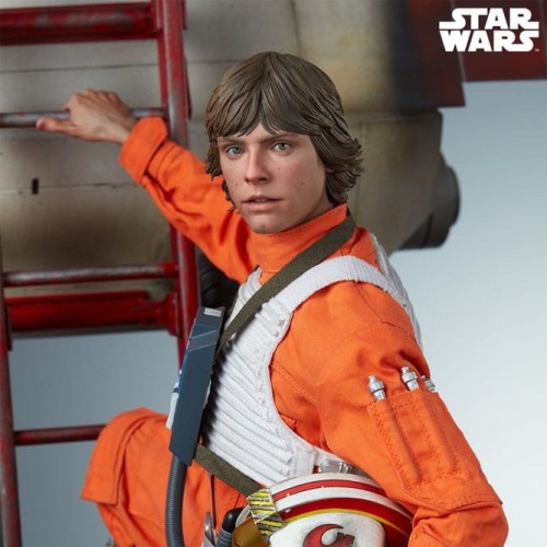 Luke Skywalker & X-Wing Red Five, Standing Star Wars Premium Format Statue by Sideshow Collectibles